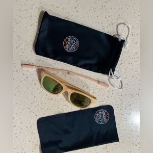 baby sunglasses with strap